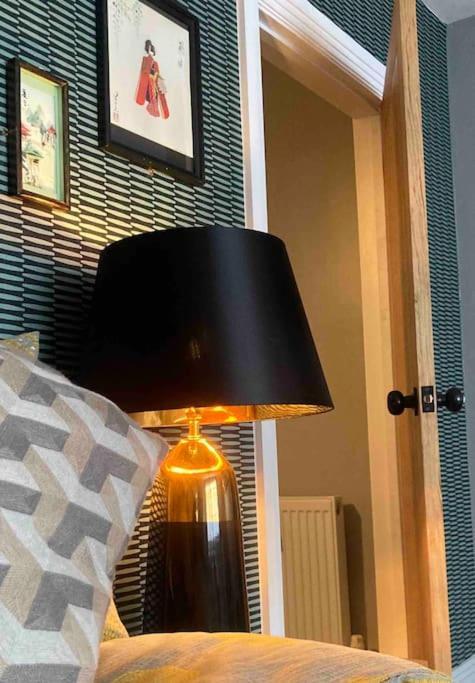 Spacious Semi-Detached Southsea House, Free Parking On Drive بورتسماوث المظهر الخارجي الصورة