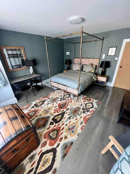 Spacious Semi-Detached Southsea House, Free Parking On Drive بورتسماوث المظهر الخارجي الصورة
